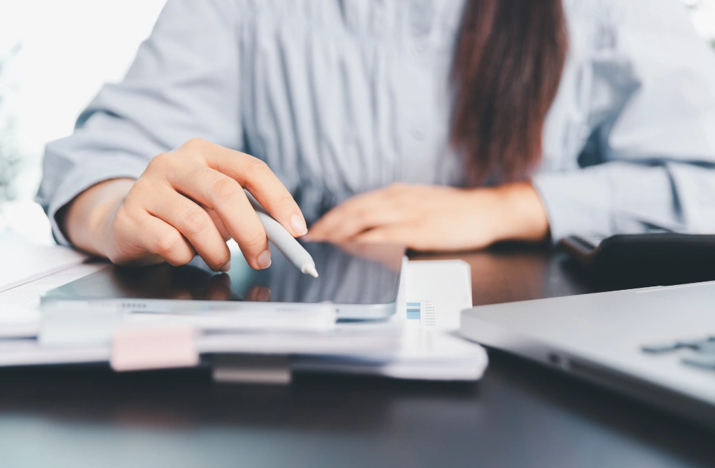 Annual Accounts & Corporation Tax
